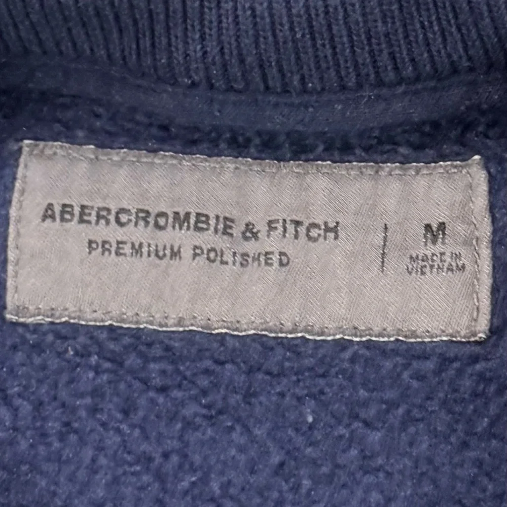 Y2K Abercrombie And Fitch Premier Polish Cadillac Sweater Navy Size Medium - Picture 2 of 4